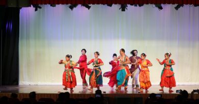 एसआरएमएस रिद्धिमा में भरतनाट्यम और कथक की जुगलबंदी का मंचन