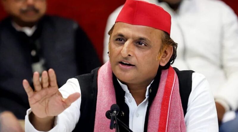 ट्रंप की टैरिफ पर भड़के अखिलेश, बोले- सरकार दोस्ती के दावे करती रही, बुरे दिनों की शुरुआत
