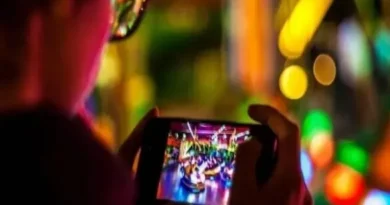 ऑनलाइन गेम खेलते हुए मां के खाते से कट गए थे 3 हजार रुपये…12 साल के बच्चे ने फांसी लगाकर दी जान