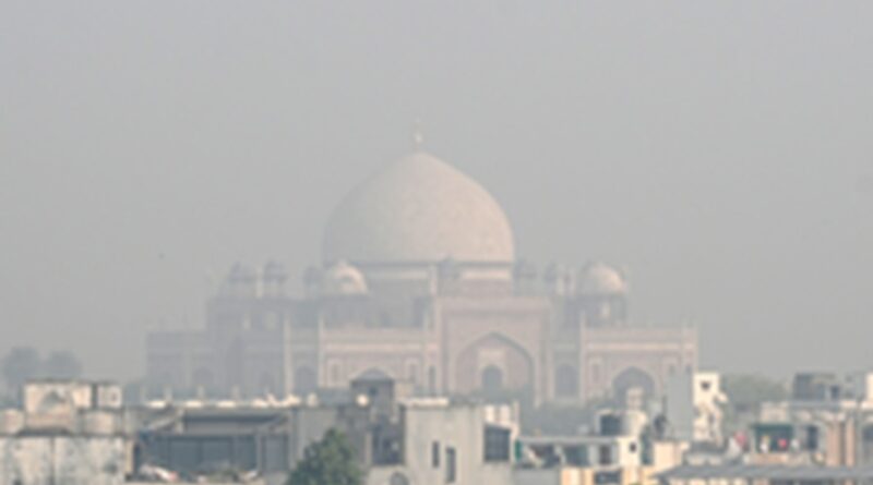दिल्ली : प्रदूषण के स्तर में मामूली सुधार, ‘खराब’ श्रेणी में दर्ज किया एक्यूआई