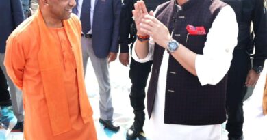 उदा देवी बलिदान दिवस पर योगी-राजेश्वर के हल्के-फुल्के पलों ने खींचा सबका ध्यान