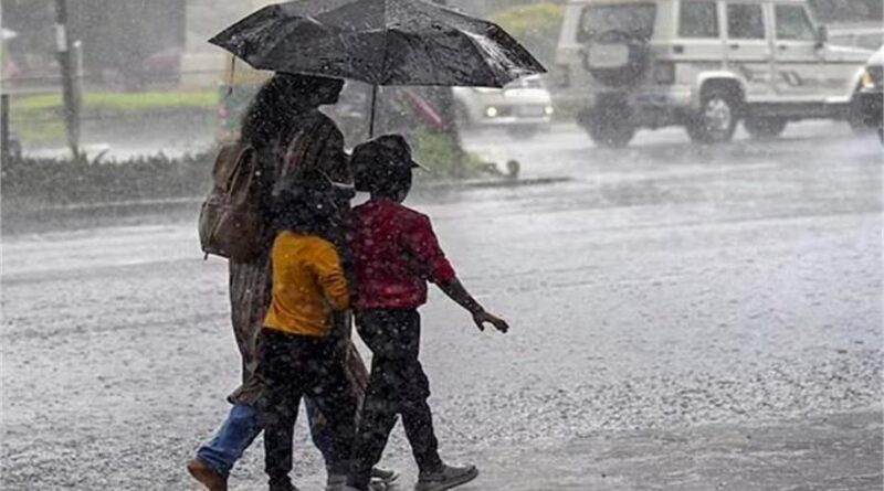 Rain Alert: यूपी में कड़ाके की ठंड और बारिश को लेकर अलर्ट; IMD ने जारी किया ताजा अपडेट