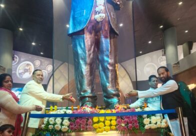 डॉ. अम्बेडकर राष्ट्रीय एकता मंच द्वारा ‘महापरिनिर्वाण दिवस’ पर राष्ट्रीय अध्यक्ष ने दी श्रद्धांजलि