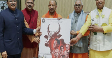 ‘गोदान’ के रिलीज से पहले सीएम योगी से मिलने पहुंचे निर्माता-निर्देशक विनोद चौधरी