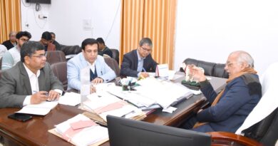 गो आश्रय स्थलों पर व्यवस्था सही न पाये जाने पर संबंधित अधिकारी के विरूद्ध कड़ी कार्यवाही की जायेगी पराग