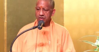 सिंगापुर-जापान का दौरा कर लौटे सीएम योगी, उद्यमियों को दिया यूपी में निवेश का न्योता