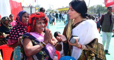 रायबरेली में सेवा समर्पण अभियान की गूंज, रीना सिंह ने हजार से ज्यादा लोगों से किया जनसंवाद, महिलाओं को बांटे कंबल