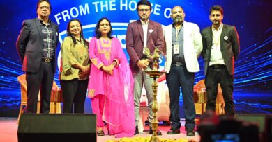 अन्नपुर्णा स्वादिष्ट लिमिटेड के ब्रांड एंबेसेडर पूर्व क्रिकेटर सौरभ गांगुली द्वारा कंपनी की एफएमसीजी ब्रांड ‘ऑफसाइड’ की हुई धमाकेदार लॉन्चिंग