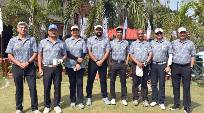 लखनऊ गोल्फ लीग के 5वें संस्करण के डे–5 पर ग्रुप बी के राउंड 3 मुकाबलों में रोमांचक और कड़े मुकाबले देखने को मिले। सभी टीमों ने शानदार प्रतिस्पर्धात्मक प्रदर्शन किया।