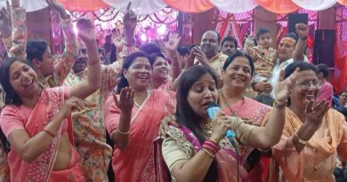 फाल्गुन एकादशी पर गोंडा के श्री श्याम मंदिर में भजनों की गूंज, खाटू श्याम दरबार में उमड़ा श्रद्धालुओं का सैलाब