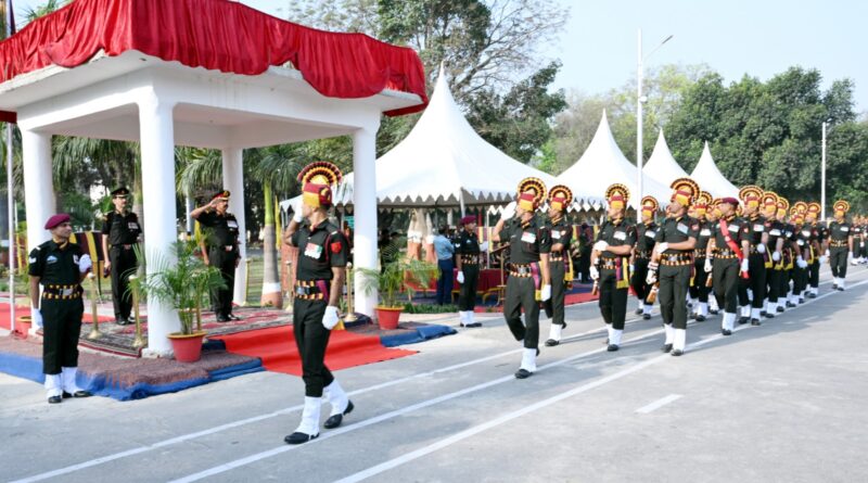 एएमसी सेंटर और कॉलेज, लखनऊ के ऑफिसर्स ट्रेनिंग कॉलेज (OTC) में सीनियर कैडर कोर्स-04 की कोर्स-समापन परेड आयोजित।