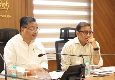 बजट राशि से पर्यटन विकास को मिल रही रफ्तार, खर्च में पारदर्शिता और समयबद्धता जरूरी- जयवीर सिंह