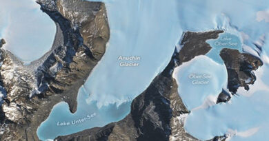 बर्फ के नीचे जमी रहने वाली अंटार्कटिका की अनोखी अन्टर-सी झील