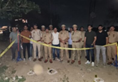 फिरोजाबाद : दो लुटेरों को पुलिस ने मुठभेड़ के बाद गिरफ्तार किया, फाइनेंस कर्मियों से की थी दिनदहाड़े लूट