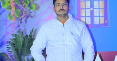 गोंडा में करंट से दर्दनाक हादसा: पत्रकार रंजीत तिवारी की मौत, तेज हवा में बिजली तार पेड़ से टकराया