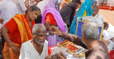 स्वास्थ्य सेवाएं, संवेदनशील प्रशासन, युवाओं को प्रोत्साहन बना केंद्र, ‘आपका विधायक आपके द्वार’ से सरोजनीनगर में जनता को मिल रही त्वरित राहत” – डॉ राजेश्वर सिंह