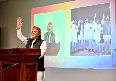 गोंडा में जीपीएस-6 रात्रिकालीन क्रिकेट टूर्नामेंट का भव्य आगाज़, अखिलेश यादव ने वर्चुअल उद्घाटन कर स्टेडियम निर्माण का किया ऐलान