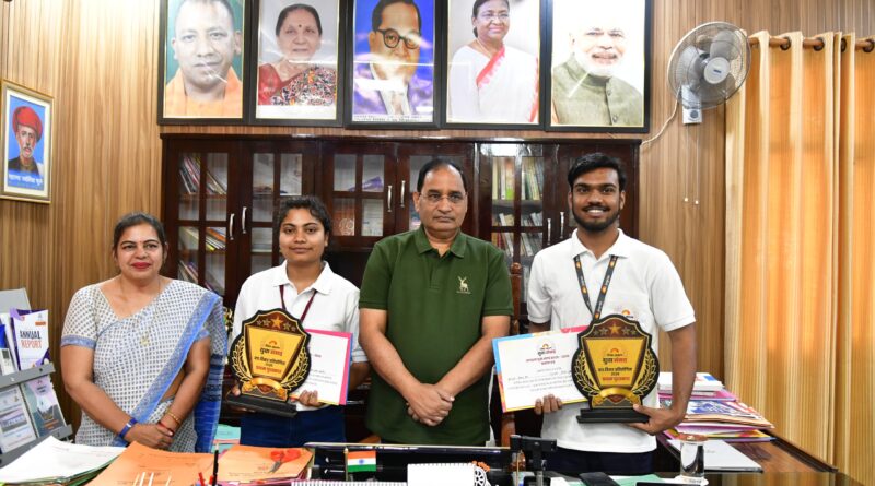 रुहेलखण्ड विश्वविद्यालय बरेली के सांस्कृतिक केंद्र के प्रतिभागियों ने राष्ट्रीय युवा संसद में किया शानदार प्रदर्शन : कुलपति जी ने किया सम्मानित