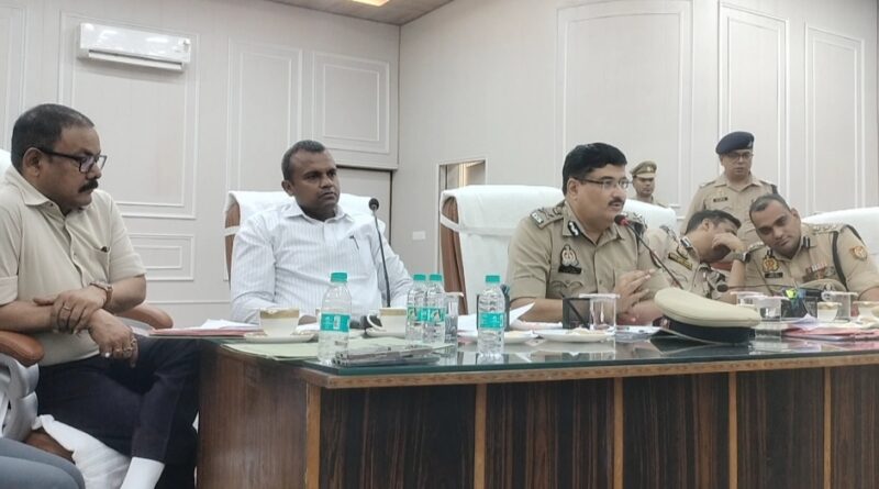 24 व 25 अप्रैल को जनपद में आयोजित होने वाले उर्से ताजुश्शरिया को लेकर समस्त व्यवस्थाओं व तैयारियों के सम्बंध में बैठक हुई सम्पन्न