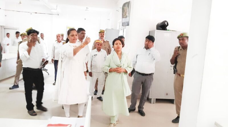 नवागत आयुक्त ने किया कार्यालयों का औचक निरीक्षण, स्वच्छता व व्यवस्था पर सख्त निर्देश