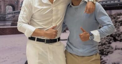 सोनी सब के यादें में डॉ. देव एक गंभीर रूप से बीमार मरीज की आखिरी इच्छा पूरी करते हैं और उसे उसके बिछड़े बेटे से मिलवाते हैं