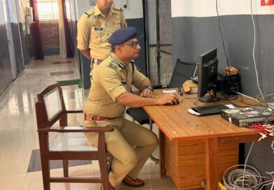 गोंडा में होमगार्ड भर्ती परीक्षा की सख्त निगरानी, आईजी अमित पाठक ने केंद्रों का किया निरीक्षण; नकलविहीन और पारदर्शी आयोजन पर जोर