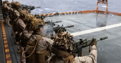 ‘शांतिदूत’ पाकिस्तान को अमेरिका ने सरेआम दिखाया ठेंगा, होर्मुज में चीन के जहाज बेधड़क निकले, पाक के 2 जहाज खदेड़े