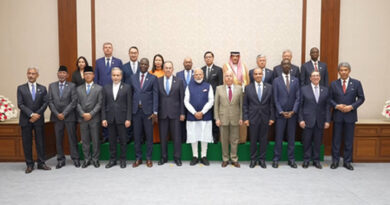 PM मोदी ने ब्रिक्स बैठक में शामिल विदेश मंत्रियों से की मुलाकात, द्विपक्षीय मुद्दों पर हुई चर्चा