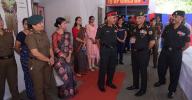 19 यू पी गर्ल्स बटालियन एनसीसी का ब्रिगेडियर पुनीत श्रीवास्तव, विशिष्ट सेवा मेडल द्वारा आज वार्षिक प्रशासनिक निरीक्षण