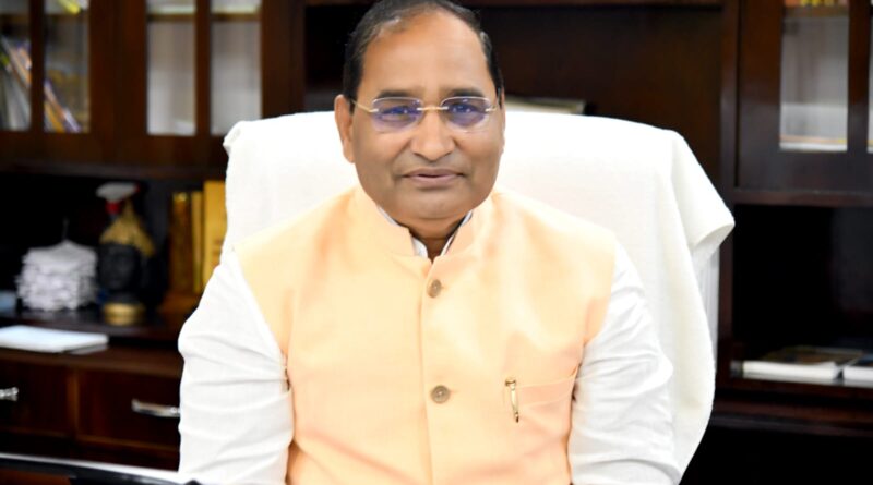 महात्मा ज्योतिबा फुले रुहेलखण्ड विश्वविद्यालय परिसर में इस बार मेरिट के आधार पर होंगे एम.एड. में प्रवेश