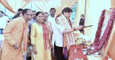 आशियाना रेजिडेंट्स एसोसिएशन के तत्वावधान में अध्यक्ष आर के पांडेय एवं ARA K-1 वासियों द्वारा विशाल भंडारा