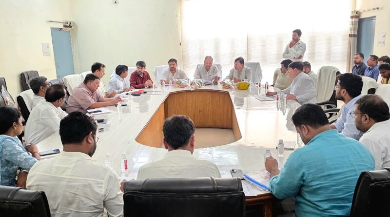 गोण्डा में सिंचाई विभाग और जनप्रतिनिधियों के बीच संवाद, विधायकों ने उठाईं क्षेत्रीय समस्याएं
