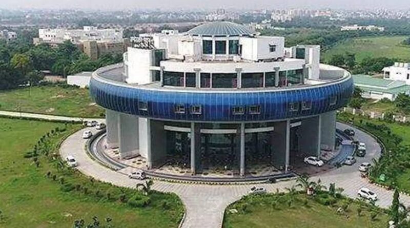 बीबीएयू सैटेलाइट सेंटर के विकास को मिली नई रफ्तार, 24×7 बिजली आपूर्ति के लिए सब स्टेशन का उद्घाटन, आधारभूत ढांचे को मिलेगी मजबूती