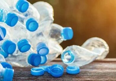 UP Plastic Ban: अब यूनिवर्सिटी-कॉलेज कैंपस में नहीं दिखेंगी प्लास्टिक बोतलें और कप-प्लेट, योगी सरकार का बड़ा फैसला