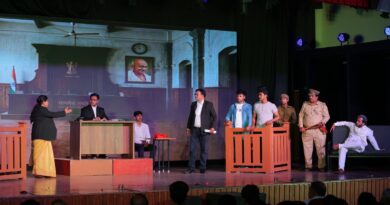 एसआरएमएस रिद्धिमा में सामाजिक चेतना से ओतप्रोत नाटक “साँच” का मंचन