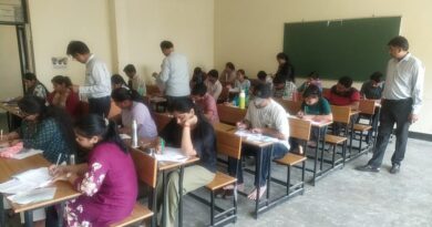 एमजेपी रुहेलखण्ड विश्वविद्यालय बरेली कैंपस में चल रही परीक्षाओं का सचल उड़ाका दल ने किया औचक निरीक्षण