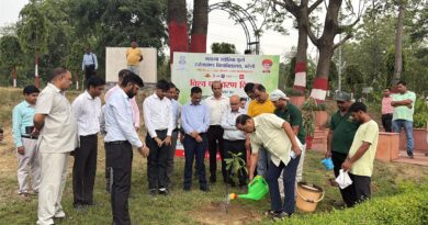 रुहेलखण्ड विश्वविद्यालय में केंद्र सरकार के 12 वर्ष पूरे होने एवं विश्व पर्यावरण दिवस के अवसर पर हुआ वृक्षारोपण
