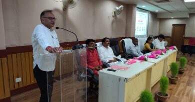 जलवायु परिवर्तन पर बीबीएयू में मंथन, कृषि और खाद्य सुरक्षा पर मंडराते खतरे को लेकर विशेषज्ञों ने जताई चिंता