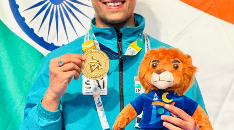 योगासन में भारत का डंका: प्रवीण पाठक ने विश्व चैंपियनशिप में जीता स्वर्ण। रुहेलखण्ड विश्वविद्यालय के शोध छात्र ने रचा इतिहास