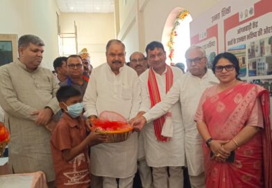 केंद्र सरकार के 12 वर्ष पूर्ण होने पर मेडिकल कॉलेज गोंडा में तीन दिवसीय वृहद स्वास्थ्य मेले का शुभारंभ