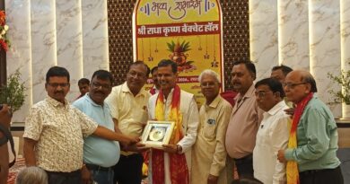 दीप प्रज्वलन से हुआ श्री राधा कृष्ण बैंक्वेट हॉल का उद्घाटन.. दीपिका मिश्रा के लगाईं भजनों की हाजिरी ..