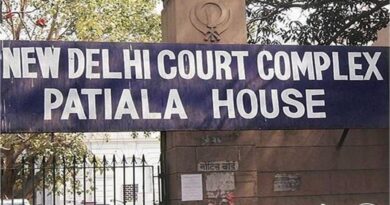 सुप्रीम कोर्ट में हंगामे के आरोपी दो लॉ छात्रों को राहत, दिल्ली कोर्ट ने नियमित ज़मानत दी; लगाई सख्त शर्तें