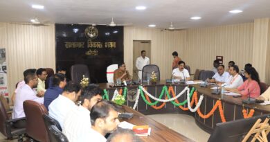 जिलाधिकारी ने पी0एम0 सूर्य घर मुफ्त बिजली योजना की करी समीक्षा