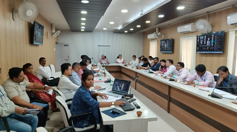 उपमुख्यमंत्री केशव प्रसाद मौर्य के निर्देश पर खाद्य प्रसंस्करण क्षेत्र को नई गति, डबल इंजन सरकार उत्तर प्रदेश को एक ट्रिलियन डॉलर अर्थव्यवस्था बनाने के लक्ष्य की ओर अग्रसर