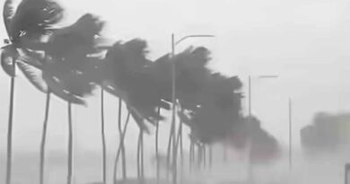 UP Weather Alert: यूपी में बदला मौसम, कई जिलों में झमाझम बारिश के आसार; आंधी, तेज हवाओं और बिजली गिरने की चेतावनी