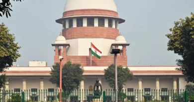 ‘मुझे कश्मीर जाना है’, 82 साल के काजी ने सुप्रीम कोर्ट से मांगी इजाजत, OCI रद्द और ब्लैकलिस्ट मामले में केंद्र को नोटिस