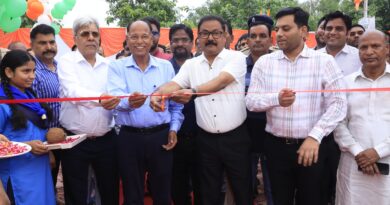 मा0 विधायक एवं जिलाधिकारी ने कांवड़ यात्रियों के लिए नवाबगंज मंडी में बना ‘कांवड़ विलेज’,का फीता काटकर किया उद्घाटन