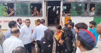 रक्षाबंधन पर महिला यात्रियों को मुफ्त बस यात्रा की जानकारी, गोण्डा में परिवहन अधिकारियों ने किया रोडवेज का निरीक्षण