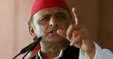 लखनऊ अग्निकांड को लेकर अखिलेश यादव का योगी सरकार पर हमला, बोले- जाते हुए लोगों से क्या शिकवा, क्या शिकायत