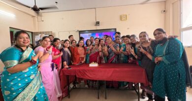 गोण्डा में आधी रात गूंजे ‘जय कन्हैया लाल की’ के जयकारे, भजन संध्या में झूमे श्रद्धालु; श्री श्याम मंदिर में धूमधाम से मनाया गया श्रीकृष्ण जन्मोत्सव